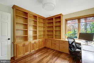 200 N Underwood St, Falls Church, VA 22046 - Photo 34