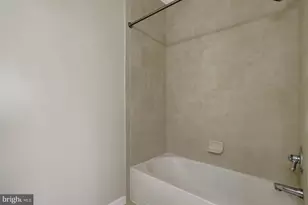 444 W Broad St, Falls Church, VA 22046 - Photo 30