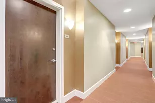 444 W Broad St, Falls Church, VA 22046 - Photo 4