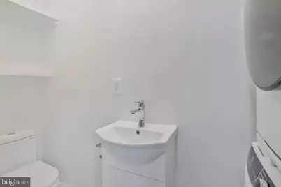 997 N Sycamore Street N, Falls Church, VA 22046 - Photo 36