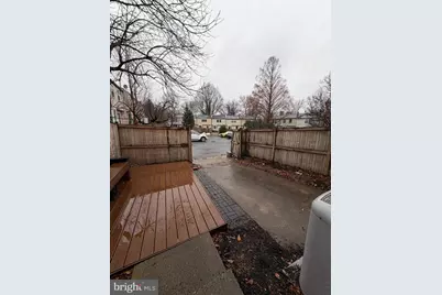 327 James Street, Falls Church, VA 22046 - Photo 32