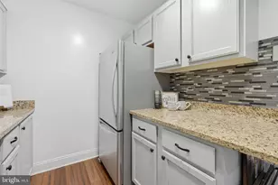 1138 S Washington St, Falls Church, VA 22046 - Photo 12