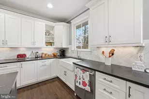 510 Anne St, Falls Church, VA 22046 - Photo 26