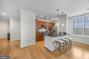 444 W Broad Street W, Falls Church, VA 22046 - Photo 12