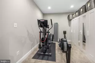 323 S West St, Falls Church, VA 22046 - Photo 48