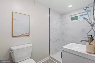 304 Rollins St, Falls Church, VA 22046 - Photo 6