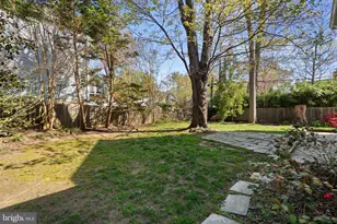 403 N West St, Falls Church, VA 22046 - Photo 52
