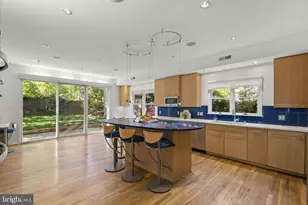 403 N West St, Falls Church, VA 22046 - Photo 14