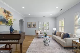 403 N West St, Falls Church, VA 22046 - Photo 8