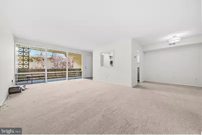 124 Haycock Road #C-2, Falls Church, VA 22046 - Photo 4