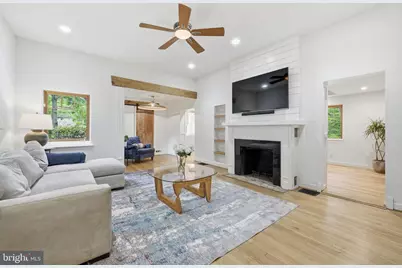 1312 Robinson Place, Falls Church, VA 22046 - Photo 2