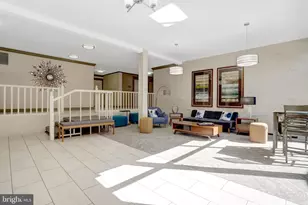 200 N Maple Ave, Falls Church, VA 22046 - Photo 18