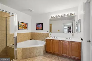 502 W Broad St, Falls Church, VA 22046 - Photo 16