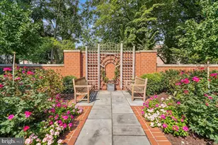 502 W Broad St, Falls Church, VA 22046 - Photo 26