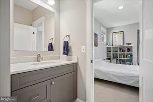 305 N Lee St, Falls Church, VA 22046 - Photo 44