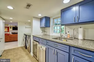 312 N Van Buren St, Falls Church, VA 22046 - Photo 8