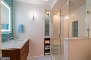 201 Garden Ct, Falls Church, VA 22046 - Photo 24