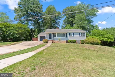 998 N Roosevelt Street, Falls Church, VA 22046 - Photo 1