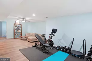 311 N Lee Street N, Falls Church, VA 22046 - Photo 26