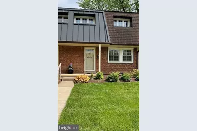 157 S Virginia Avenue #387, Falls Church, VA 22046 - Photo 2