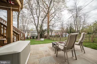 212 W Greenway Boulevard, Falls Church, VA 22046 - Photo 30
