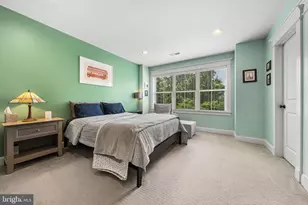 1203B Lincoln Ave, Falls Church, VA 22046 - Photo 32
