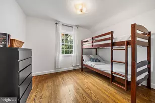 211 W Greenway Blvd W, Falls Church, VA 22046 - Photo 34