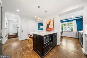 211 W Greenway Blvd W, Falls Church, VA 22046 - Photo 10