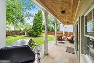 211 W Greenway Blvd W, Falls Church, VA 22046 - Photo 42
