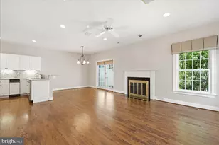 126 Gresham Pl, Falls Church, VA 22046 - Photo 18