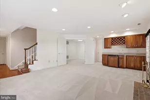 126 Gresham Pl, Falls Church, VA 22046 - Photo 36