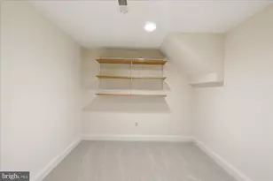 126 Gresham Pl, Falls Church, VA 22046 - Photo 40