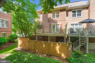 126 Gresham Pl, Falls Church, VA 22046 - Photo 46