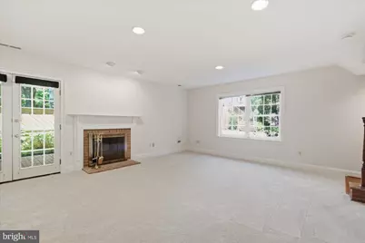 126 Gresham Place, Falls Church, VA 22046 - Photo 38