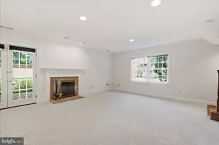 126 Gresham Pl, Falls Church, VA 22046 - Photo 38