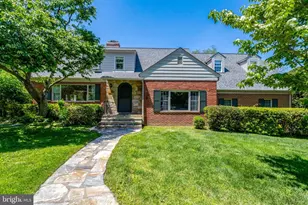 209 Tyson Dr, Falls Church, VA 22046 - Photo 2