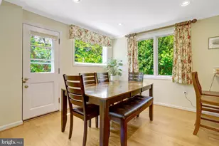 209 Tyson Dr, Falls Church, VA 22046 - Photo 12