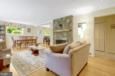 209 Tyson Drive, Falls Church, VA 22046 - Photo 6
