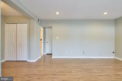 156 Haycock Road #A-6, Falls Church, VA 22046 - Photo 4