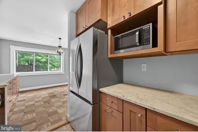 200 N Maple Avenue #206, Falls Church, VA 22046 - Photo 10