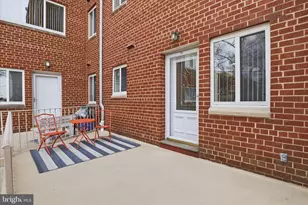 200 N Maple Ave, Falls Church, VA 22046 - Photo 22