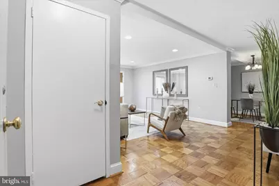 200 N Maple Avenue #212, Falls Church, VA 22046 - Photo 4