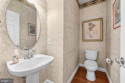 313 Hillwood Avenue, Falls Church, VA 22046 - Photo 8