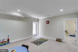 312 Pine St, Falls Church, VA 22046 - Photo 24