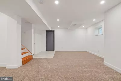 709 E Broad Street, Falls Church, VA 22046 - Photo 30