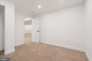 709 E Broad St, Falls Church, VA 22046 - Photo 32