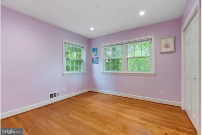 709 E Broad Street, Falls Church, VA 22046 - Photo 22
