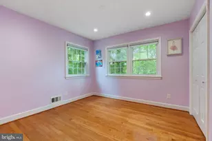 709 E Broad St, Falls Church, VA 22046 - Photo 22