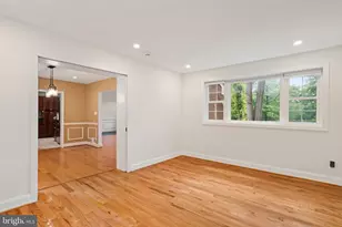 709 E Broad St, Falls Church, VA 22046 - Photo 6