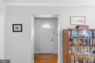 215 W George Mason Road W, Falls Church, VA 22046 - Photo 4